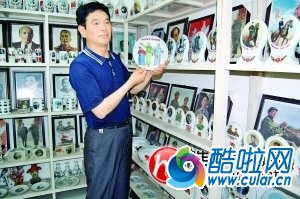 男子收藏'文革'瓷器近千件 称为记录历史(图)