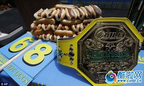 纽约吃热狗大赛